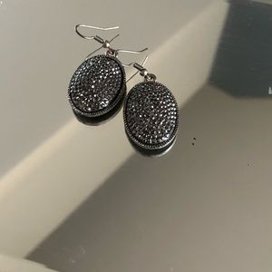DARK GEM EARRINGS
